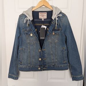 BNWT True Religion Women's (Large) Relaxed Denim Trucker Hooded Jean Jacket
